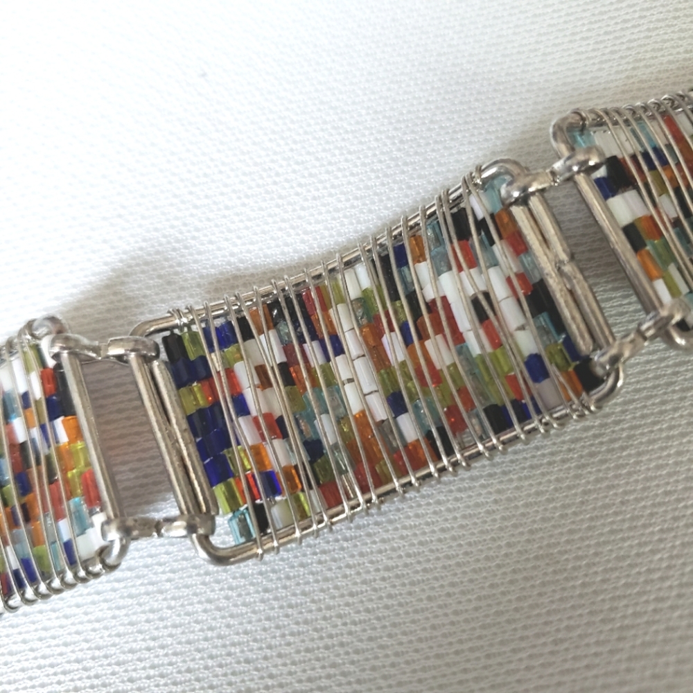 Southwestern Beaded Bracelet - Picture 8 of 9